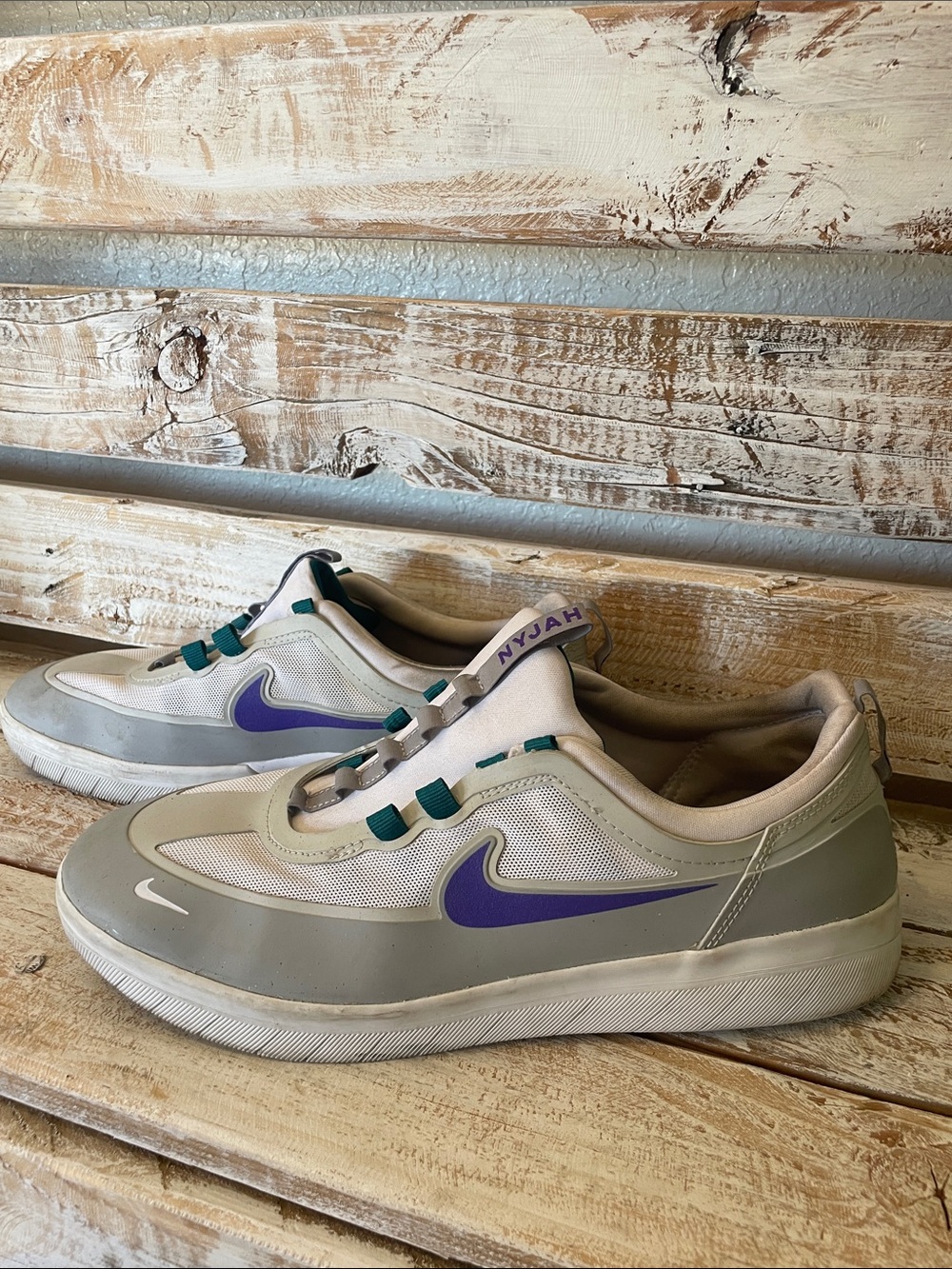 Size 11 Nike SB Nyjah Free 2 skateboarding shoes in the "Grape" colorway